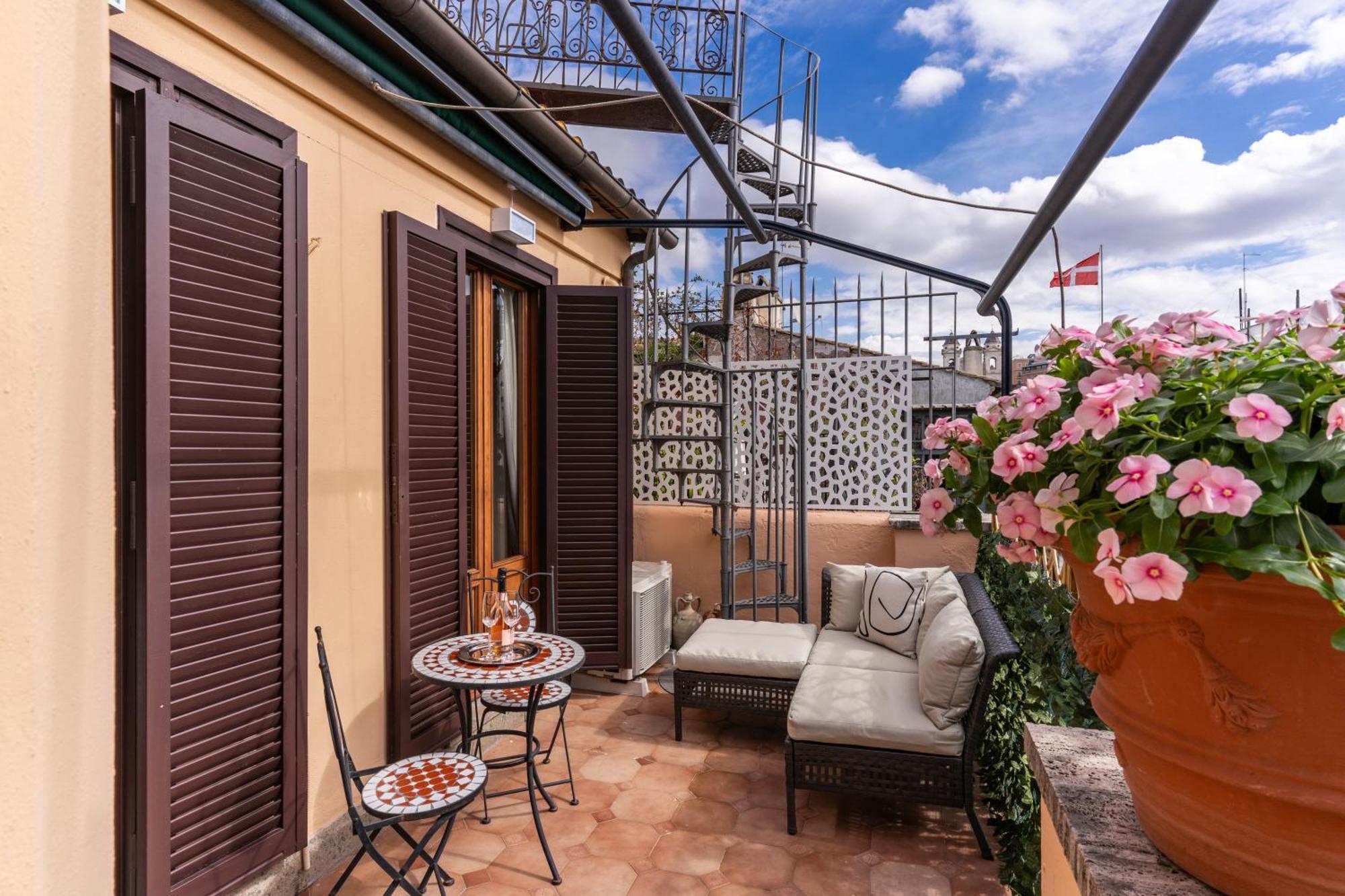 Twilight Terrace - Piazza Di Spagna Рим Екстериор снимка